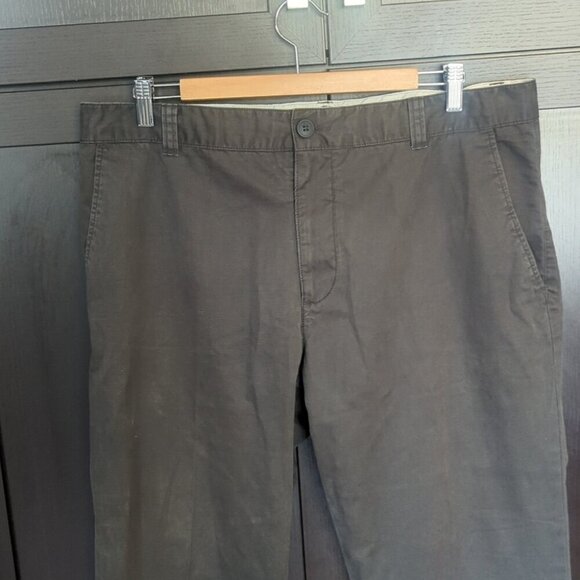 Sportscraft Black Chinos Classic Fit - Size 36 good condition - Picture 2 of 5